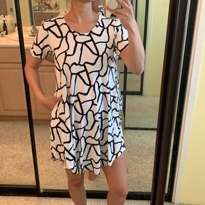 Ava sky tshirt dress size small